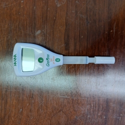 A Bluetooth-enabled soil pH tester, the HALO2 Groline